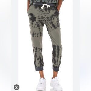 Electric & Rose Abbot Kinney Sweatpant in Hunter Rhythm Wash